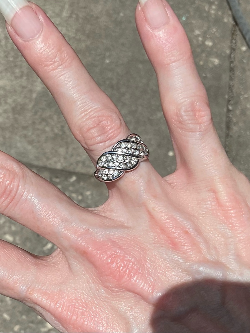 18K Gold Plated CZ Infinity Crossover Ring | 7.5 | Diamond-Like Sparkle | NWOT